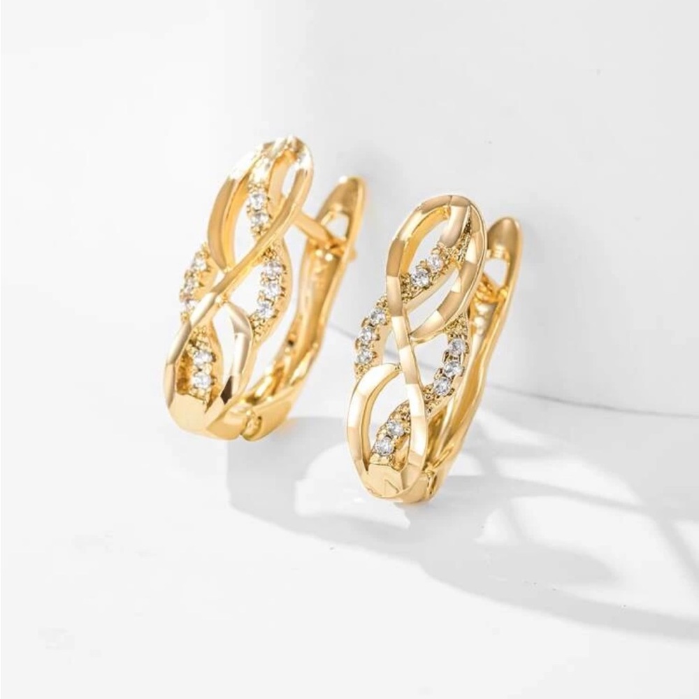 Cubic Zirconia earrings